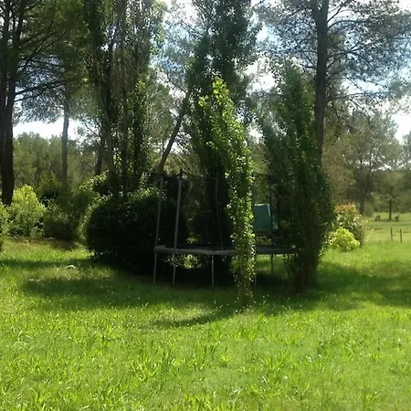 Prázdninový dům Charmante Maison En Pleine Nature Avec Piscine