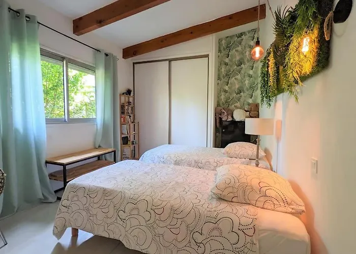Charmante Maison En Pleine Nature Avec Piscine Nyaraló *